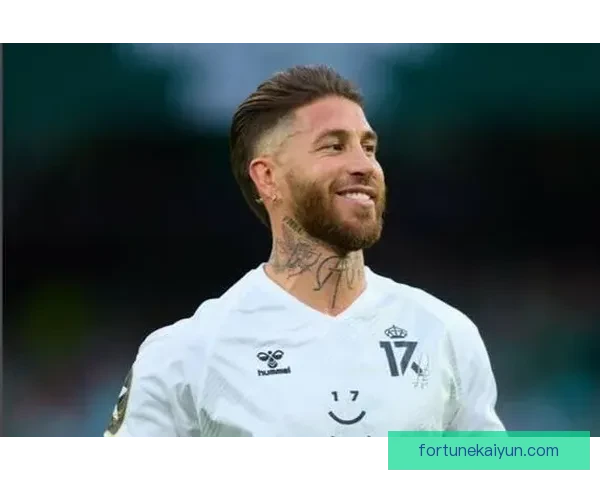 拉莫斯比赛阅读能力持续提升，防守预判与场上决策表现稳健